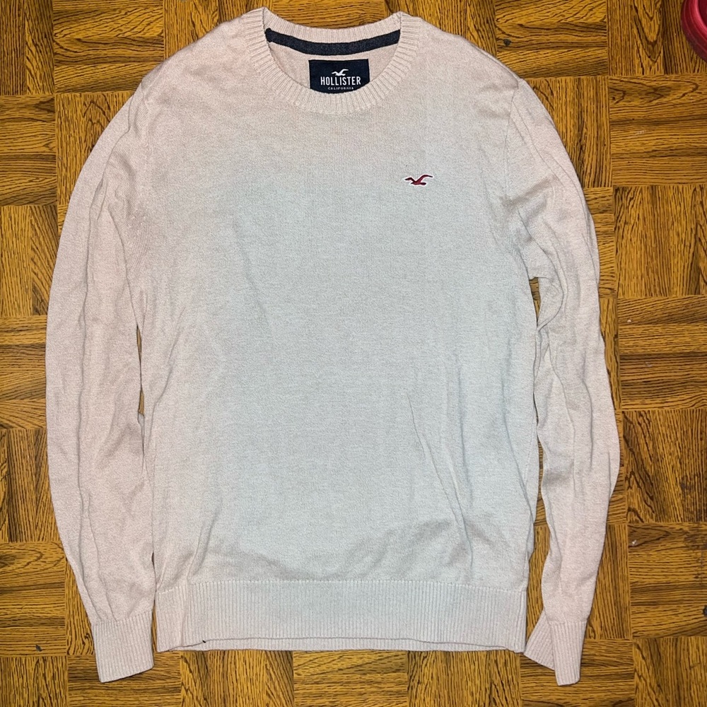 Hollister sweater